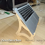Manuels-Laptop-Stand-Stand-a.jpg