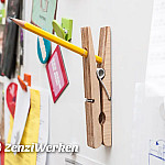 memonboard-clothespin-usage.jpg memonboard-clothespin-usage.jpg