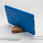 le-bloc-triangulaire-using-with-tablet-c.jpg le-bloc-triangulaire-using-with-tablet-c.jpg