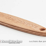 cucchiaio-due-porzioni-detail.jpg cucchiaio-due-porzioni-detail.jpg