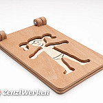 Using the Folding Dressing Doll Using the Folding Dressing Doll